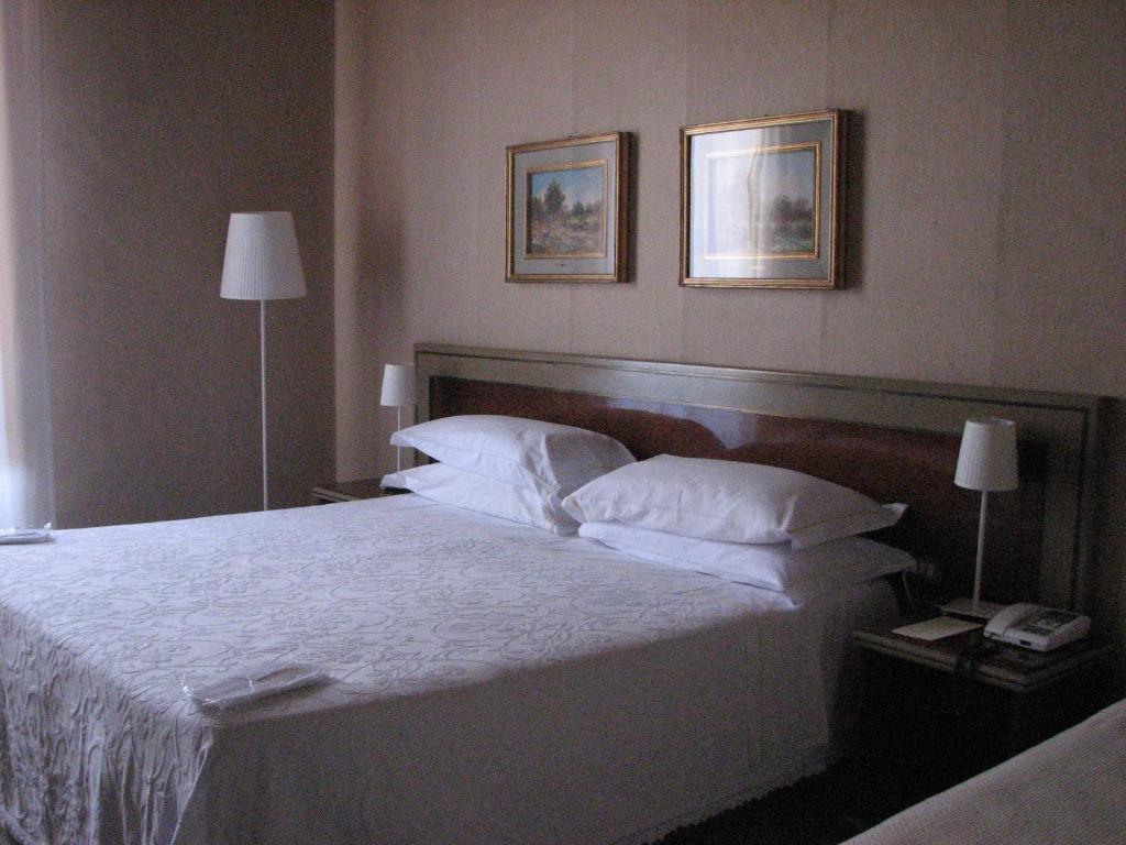 Hotel Aquila Bianca Ορβιέτο Δωμάτιο φωτογραφία